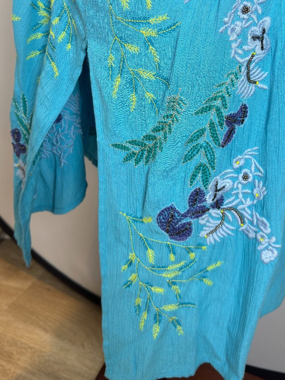 Chico’s Special Edition Embroidered Beaded Turquoise Ruana Duster Kimono S/M - Picture 11 of 16